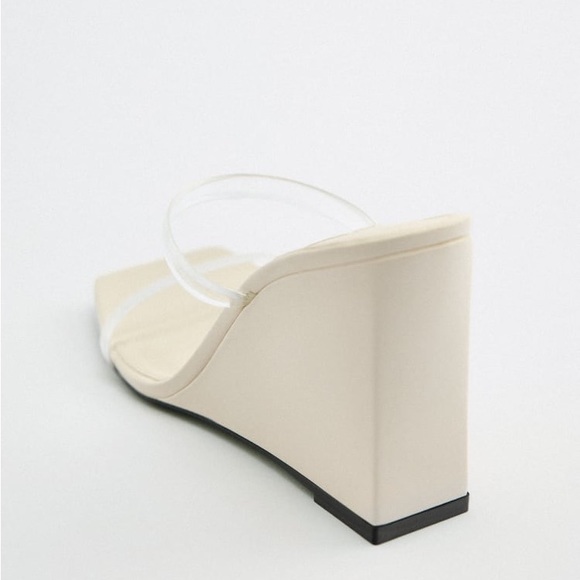 Zara Off White Vinyl Wedge Sandals - Picture 16 of 17